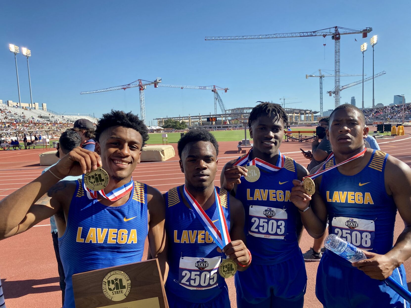 La Vega state track